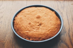 Almond-Spice Plum Upside Down Cake | The Roaming Kitchen